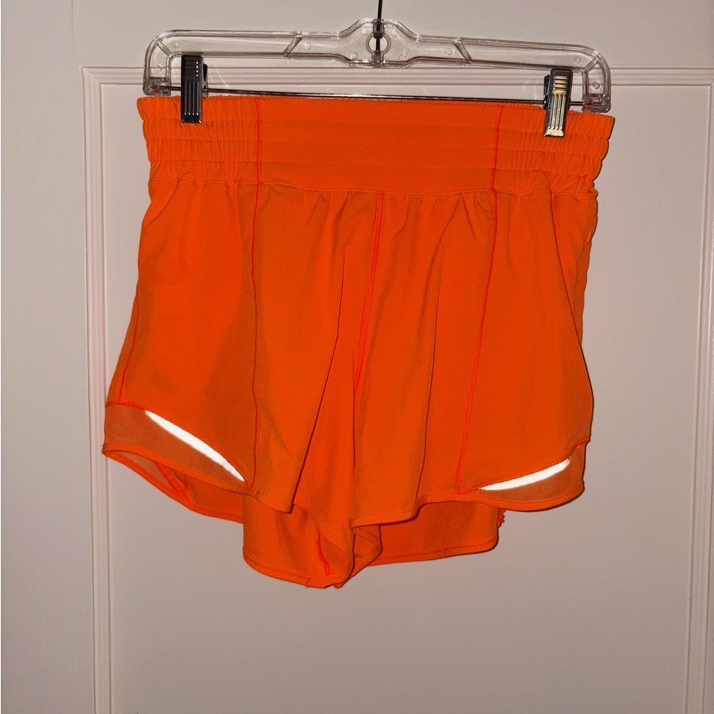 Lululemon hotty-hot shorts! Orange size 6